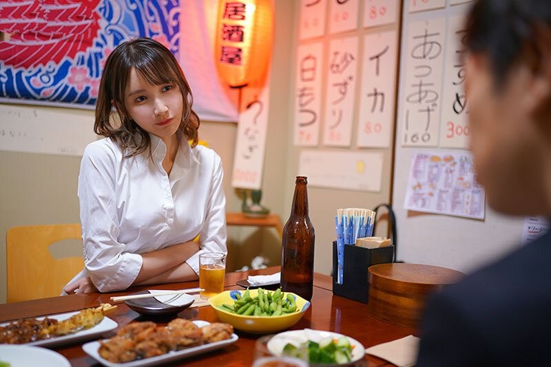 Qua đêm nhà sếp nữ khi trễ chuyến tàu cuối về nhà… và…